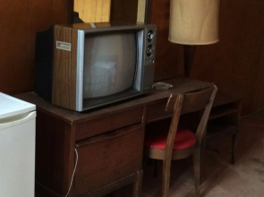 Cardinal Motel