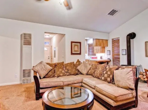 Eagle's Nest - 2BR/1BA Vacation Home