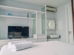 Nice And Cozy Studio At Paddington Heights Apartment