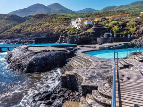 V V El Charco