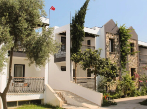 Kemancı Suites & Restaurant & Beach