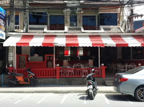 Baan Phil Guest House