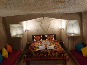 Armesos Cave Hotel
