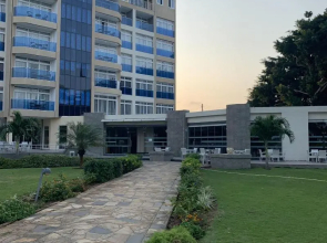 Tanga Beach Resort & Spa