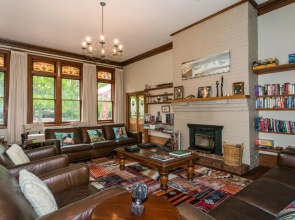 Hawthorne Country House