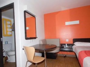 Motel 6 Victorville, CA - Apple Valley