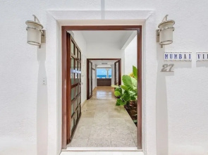 Villa Mumbai