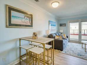 North Topsail Beach Vacation Rental w/ Pool Access