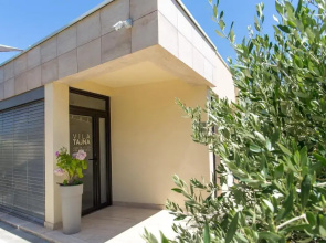 Villa Tajna