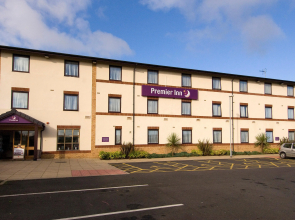 Premier Inn Blackburn South - M65 J4