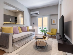 1A · Beautiful Apartment with Stylish Interior
