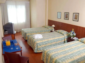 Imperio Suites Hotel