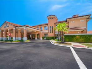 Fantastic 3 Bd Close to Disney Regal Oaks 2757