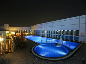 Ivory Grand Hotel Apartments