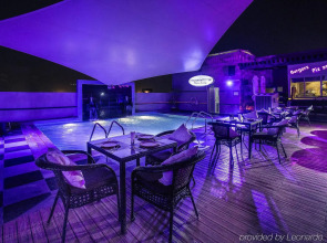 Mercure Gold Hotel Jumeirah Dubai by Accor