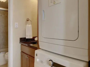 Seascape 1108 - 2 Br Condo