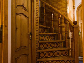 Хостел White City