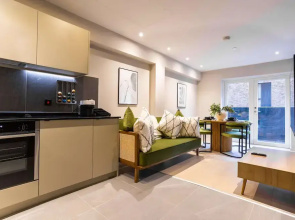 Verdana Suite 1BD Flat Near Centre