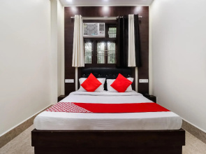 OYO 68040 Hotel Aastha