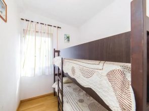Beautiful Home in Kanica With Wifi and 3 Bedrooms