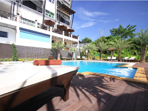 Dee Andaman Hotel