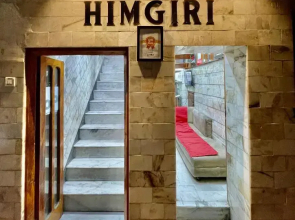 Hotel Himgiri