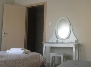 Cozy and Quiet mini City Apartment