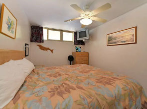 Kahana Reef 107 1 Bedroom 1 Bathroom Condo by Redawning