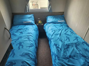 3 Bed Caravan - Near Beach, 5 Star Reviews, Wifi
