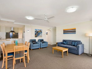 Beach House Seaside Resort Coolangatta