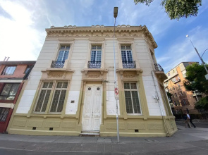Casa Marina Huérfanos