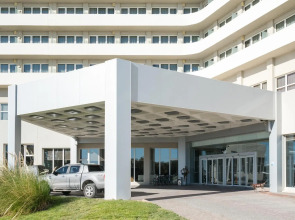 Rayentray Grand Hotel