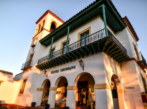 Hotel Oromana
