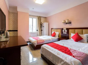 Home Inn Huayi Hotel (Nanjing Sanjiang University Chunjiang Road Subway Station)(如家华驿酒店(南京三江学院春江路地铁站店))