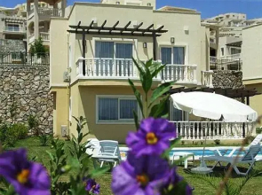 Flamingo Country Residences