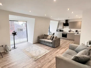 Elegant Stay in Irwell Chambers