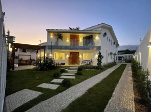 Linda e moderna casa de praia em Rio das Ostras
