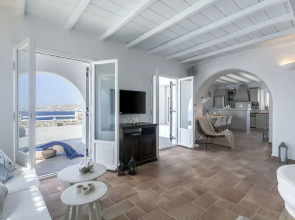 Mykonos Villas by Stylish Stays