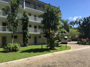 Amokura By The Coral Sea