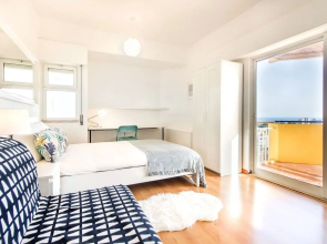 Wonderful Studio in Cascais With Sea View