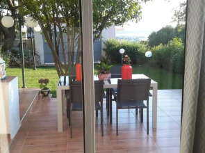 Harris elegant house superb view near airport