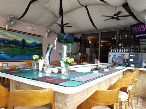 Happy Vikings - Beachfront