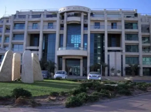 Hosteeva Marina Luxury Suite