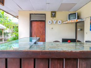 Super OYO 1654 Maha Bharata Kuta Inn