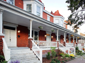 2 Bed Home in Downtown Savannah