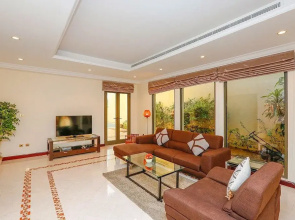 The Palm Jumeirah Villas - Frond F