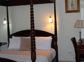 Mendelssohn Manor Guest House