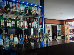 Patong Moon Inn Guesthouse