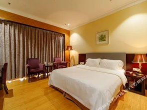 Huizhou Lakefront Golf club and Resort