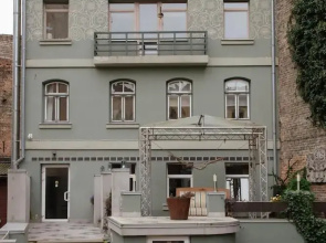 Hidden Gem Riga Apartment With Garden Views